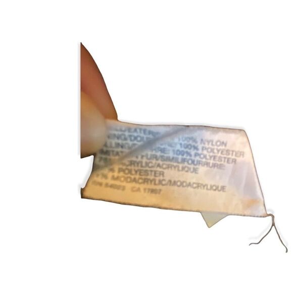 EUC GAP hooded winter jacket in black - Picture 14 of 15